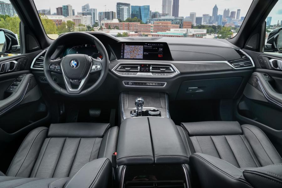 Торпедо BMW X5 xDrive40i xLine (G05) 2018 года  (NA) (фото 62 из 85)